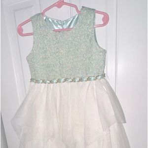 Super pretty cocktail or formal girls dress